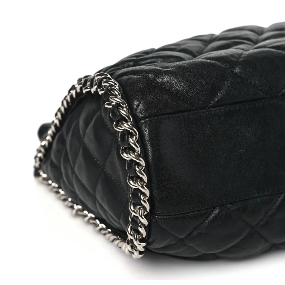 💞CHANEL BLACK Quilted Distressed / Washed Lambskin Double Chain Tote Silver HW